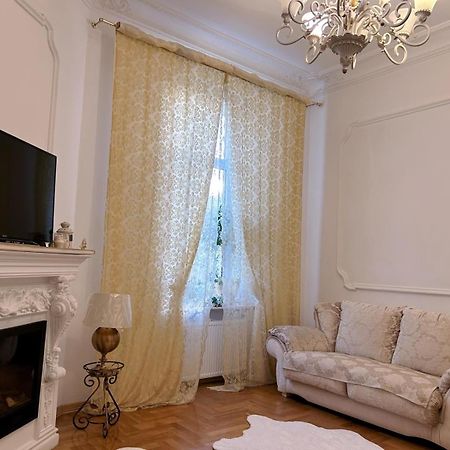 Goldenapartmentlviv Exterior photo